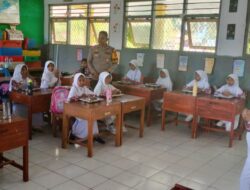 Bhabinkamtibmas Memonitor Pendistribusian Makan Bergizi Gratis (MBG) di Sekolah Dasar Kota Bima