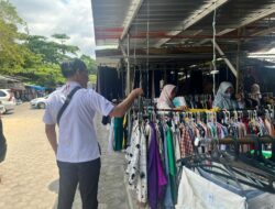 KEBIJAKAN PEMERINTAH PUSAT YANG MELARANG ADANYA IMPOR PAKAIAN BEKAS ( THRIFTING) KE INDONESIA