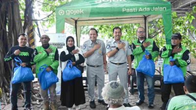 Kolaborasi Budaya Safety di Jalan Raya, Jasa Raharja Hadir di Tengah Komunitas Ojol Rawa Buaya, Jakarta.