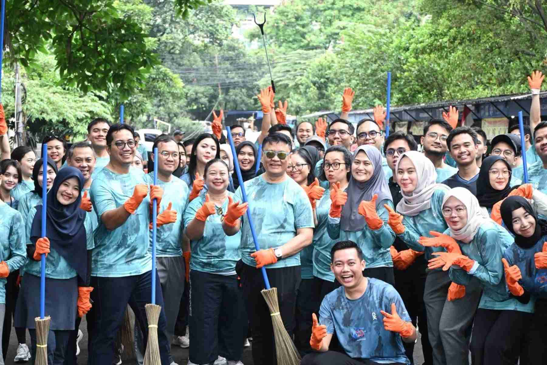 Jasa Raharja Gelar Aksi Nasional ‘Glow Up Lingkungan: Bersih Itu Keren!’, Dukung Gerakan Indonesia ASRI.