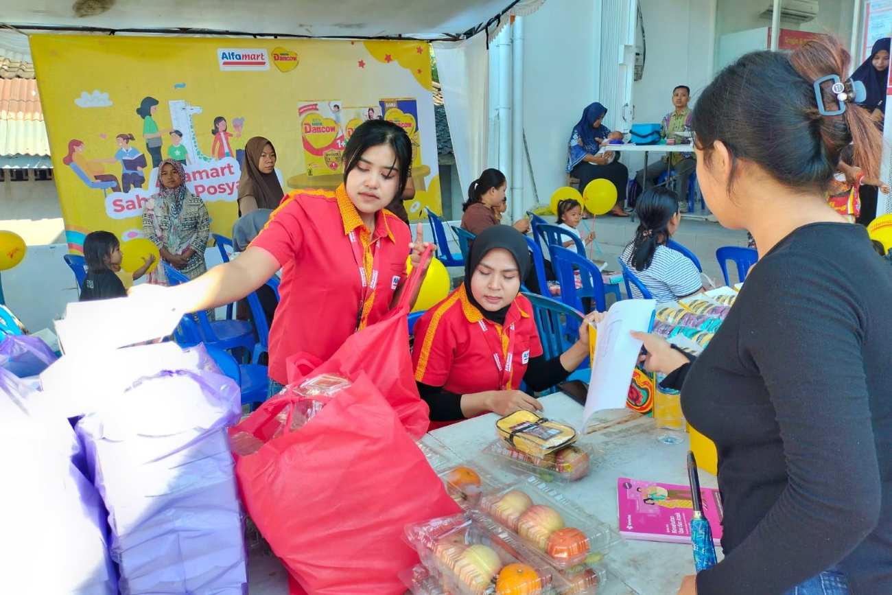 Alfamart Perluas Jangkauan Program Sahabat Posyandu.