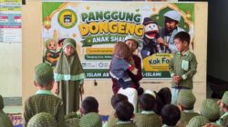 TK Islam Abu Abdillah Al Islami Menggelar Panggung Dongeng Anak Shalih.
