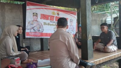 Polsek Lembar Serap Aspirasi Warga Tibu Lingkung Lewat Jumat Curhat