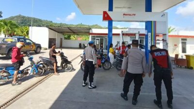 Amankan Stok BBM, Polsek Sekotong Pantau SPBU Empol dan Sayong