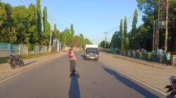 Polsek Bayan Amankan Rawan Pagi di SMPN 1 Bayan, Siswa & Pengendara Tetap Selamat