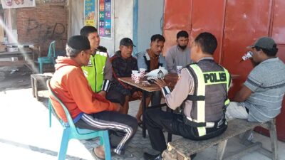 Perdana “Polantas Menyapa” Ngopi Bareng Komunitas Ojek Satlantas Polres Bima Edukasi Keselamatan Berlalulintas