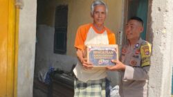 Polres Lombok Barat Sasar Warga Pra Sejahtera Sekotong Jelang Hari Bhayangkara