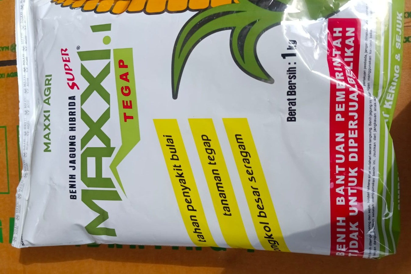 Petani Desa Beleka Terima Bantuan Benih Jagung, Dikawal Ketat Kepolisian