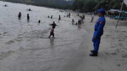 Mentigi Ramai, Hati Tenang: Polairud Lotara Sapa Wisatawan Minggu Pagi 