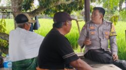 Dukung Swasembada Pangan, Bhabinkamtibmas Telagawaru Ajak Warga Tanam Komoditas Produktif