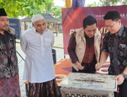 Bank Dinar Bangun MCK Santriwati di Ponpes Al Amin Lobar