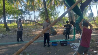 Polsek Pemenang Laksanakan Patroli Dialogis di Desa Pemenang Timur