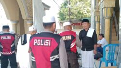 Aksi Jumat Berkah Sat Samapta Polres Lombok Barat Pererat Silaturahmi dengan Warga Labuapi
