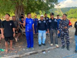 Gerak Cepat Satpolairud Polres Bima Kabupaten dan Tim Gabungan Evakuasi 30 Orang Korban Kapal Tenggelam di Perairan Pulau Satonda