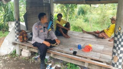 Dorong Kemandirian Pangan Warga, Bhabinkamtibmas Desa Telagawaru Edukasi Pemanfaatan Lahan Produktif