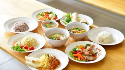 Pola makan seimbang harian untuk energi penuh sepanjang hari.