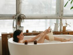 Gak Perlu Mahal, 7 Cara Self Care Ini Bikin Hidupmu Jauh Lebih Tenang