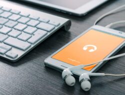 Gawat! Ini Bahaya Kecanduan Gadget yang Bisa Merusak Otak Remaja Permanen!