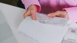 Jangan Asal Catat, Pahami Fungsi Faktur Biar Bisnis Untung!