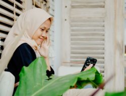 Jangan Pamer! Ini Alasan Menjaga Privasi Bikin Hidup Tenang
