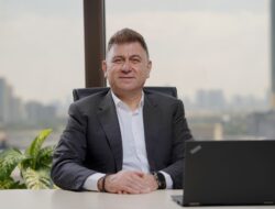 Jangan Salah! Ini Bedanya Komisaris CEO yang Wajib Kamu Tahu