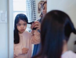 Kenapa Eldest Daughter Syndrome Bikin Anak Pertama Gampang Stres?