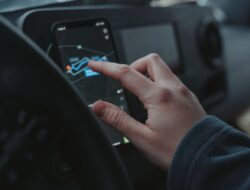 Kenapa Mobil Baru Tanpa Pemutar CD?