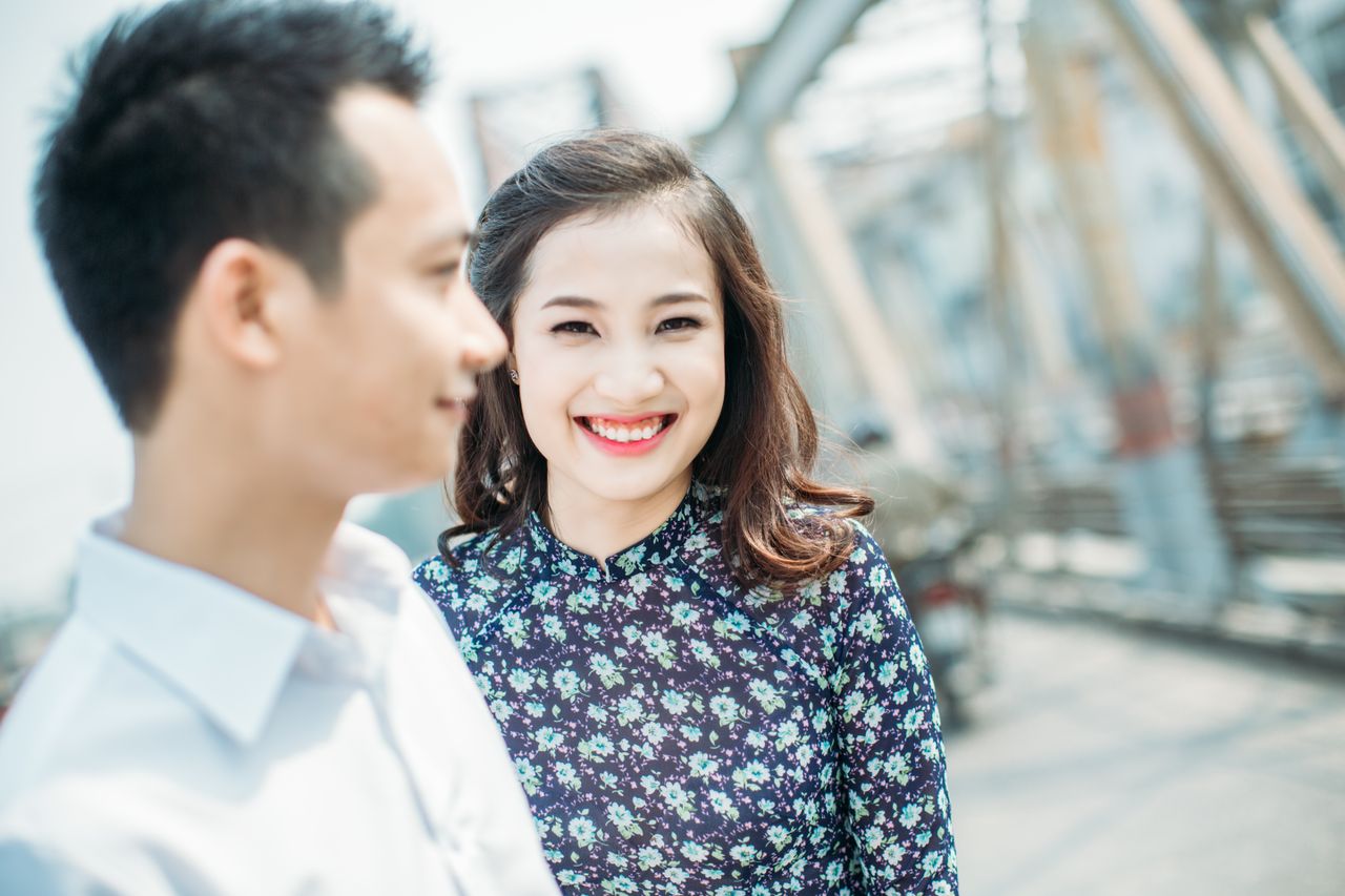 Fakta Cinta Pandangan Pertama Menurut Psikolog