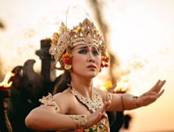 Biar Nggak Punah Ditelan Zaman, Begini Cara Keren Jaga Warisan Kesenian Tradisional Biar Tetap Eksis!