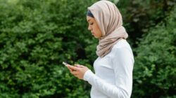 Temukan cara melunasi utang dengan lebih tenang tanpa bikin mental down agar hidup bisa kembali nyaman!