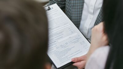 Yuk, lindungi masa depan finansial keluarga tercinta dengan segera menyiapkan asuransi kesehatan dari sekarang!