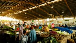 Bahaya Inflasi dan Deflasi
