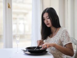 Gimana Sih Cara Mindful Eating? Hidup Jadi Lebih Sehat!