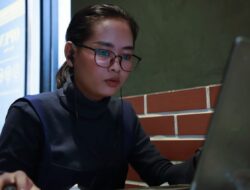 Stres Hadapi Perubahan Karier? Kuasai Growth Mindset Ini Biar Nggak Ketinggalan Zaman!