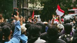 Dampak Nyata Oligarki di Indonesia