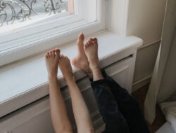 Sama atau Beda? Arti Kumpul Kebo dan Living Together Bikin Melongo