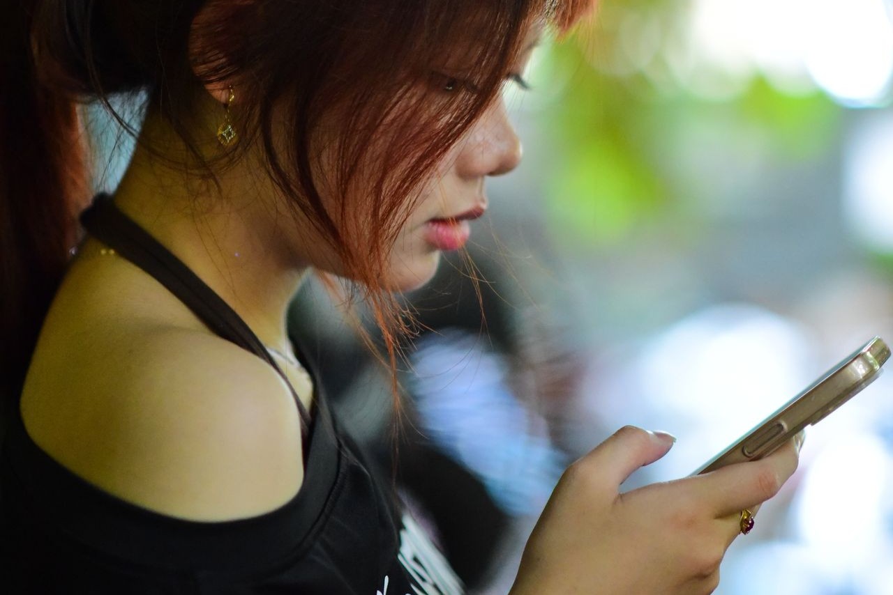 Yuk, terapkan etika komunikasi di dunia digital mulai sekarang supaya interaksimu makin positif dan terhindar dari cap t