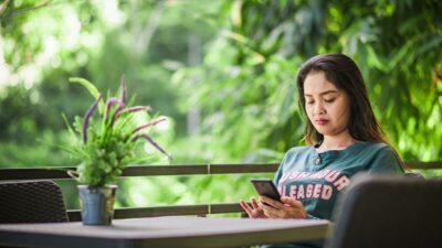 Jangan sampai terjebak, kenali tanda-tanda pria yang cuma mau manfaatkan kamu sebelum akhirnya melakukan ghosting!