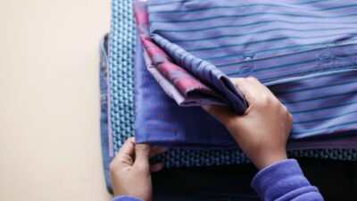Arti Psikologis dan Filosofis Melipat Baju