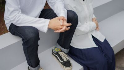 Yuk, kenali lebih dekat dinamika hubungan tanpa komitmen yang kini kian marak di era modern agar kamu tidak salah melang