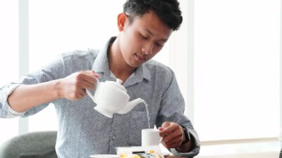 Ilustrasi psikologi di balik kebiasaan teratur dan rapi.