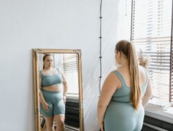 Sudah Nyerah Sama Standar Orang Lain? Ini Perubahan Mental Positif yang Bikin Hidup Langsung Tenang Berkat Self Acceptance
