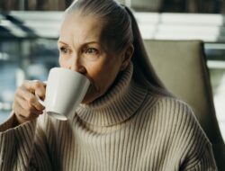 Efek Kopi Penuaan Bisa Bikin Wajah Cepat Keriput, Begini Trik Lawan Biar Tetep Awet Muda!
