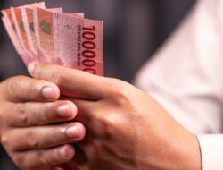 Bukan Kurang Gaji! Ini Alasan Psikologis Mengapa Anda Gemar ‘Beli Sekarang, Menangis Kemudian’