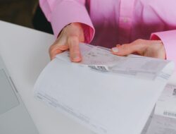 Cara Terapkan Etiket Keuangan Ini Biar Hemat Tanpa Pelit