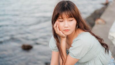 Bangkit Sakit Hati illustration for Dari Sakit Hati ke Bangkit Lagi: Rahasia yang Jarang Orang Tahu tentang Cinta Sejati