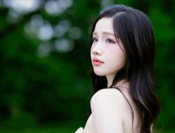 Gak Cuma Cantik, Ini Ciri Keanggunan Wanita yang Bikin Semua Orang Segan dan Terpikat!