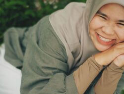 Ini Hal Luar Biasa yang Terjadi pada Tubuh Kalau Kamu Rut Rasain Manfaat Tersenyum Setiap Hari