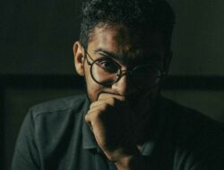 Ini Deretan Pertanyaan Rahasia Pria yang Sering Dipendam