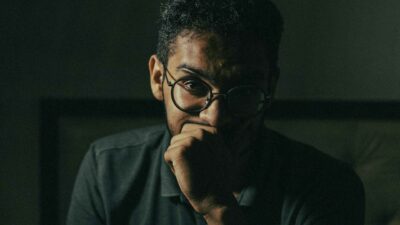 Penasaran nggak sih sama deretan Pertanyaan Rahasia Pria yang sering dipendam tapi dijamin bikin senyum-senyum sendiri?